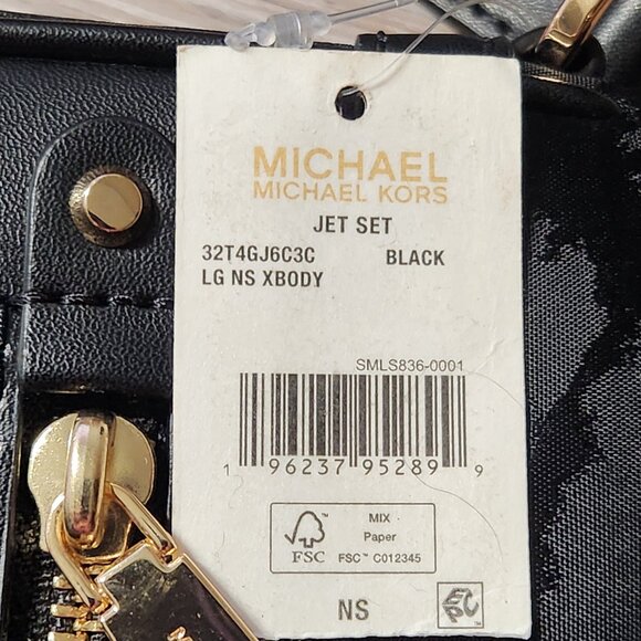 NWT - Michael Kors Jet Set Large North South Crossbody - PRICE IS FIRM - Picture 2 of 9